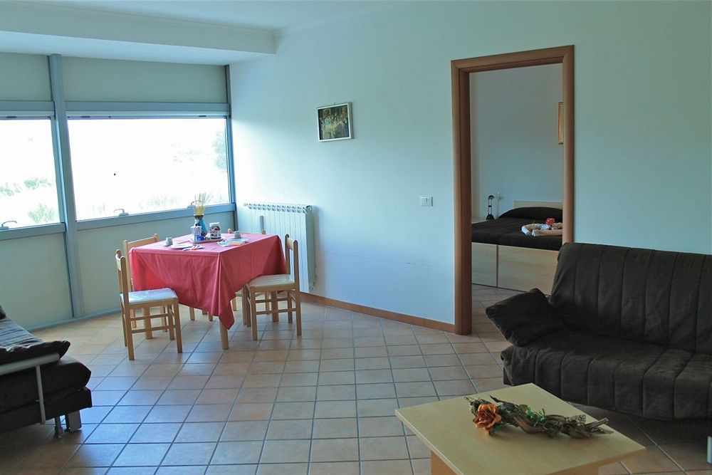 Residence Sol Levante Фраскати Экстерьер фото